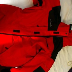Men's Columbia titanium ski coat...